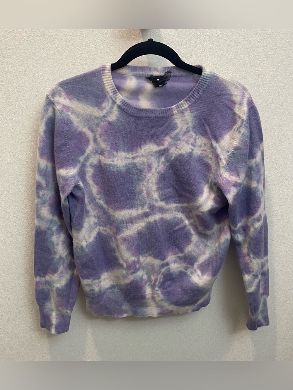 NAADAM Purple & White Tie-Dye Cashmere Crewneck Sweater